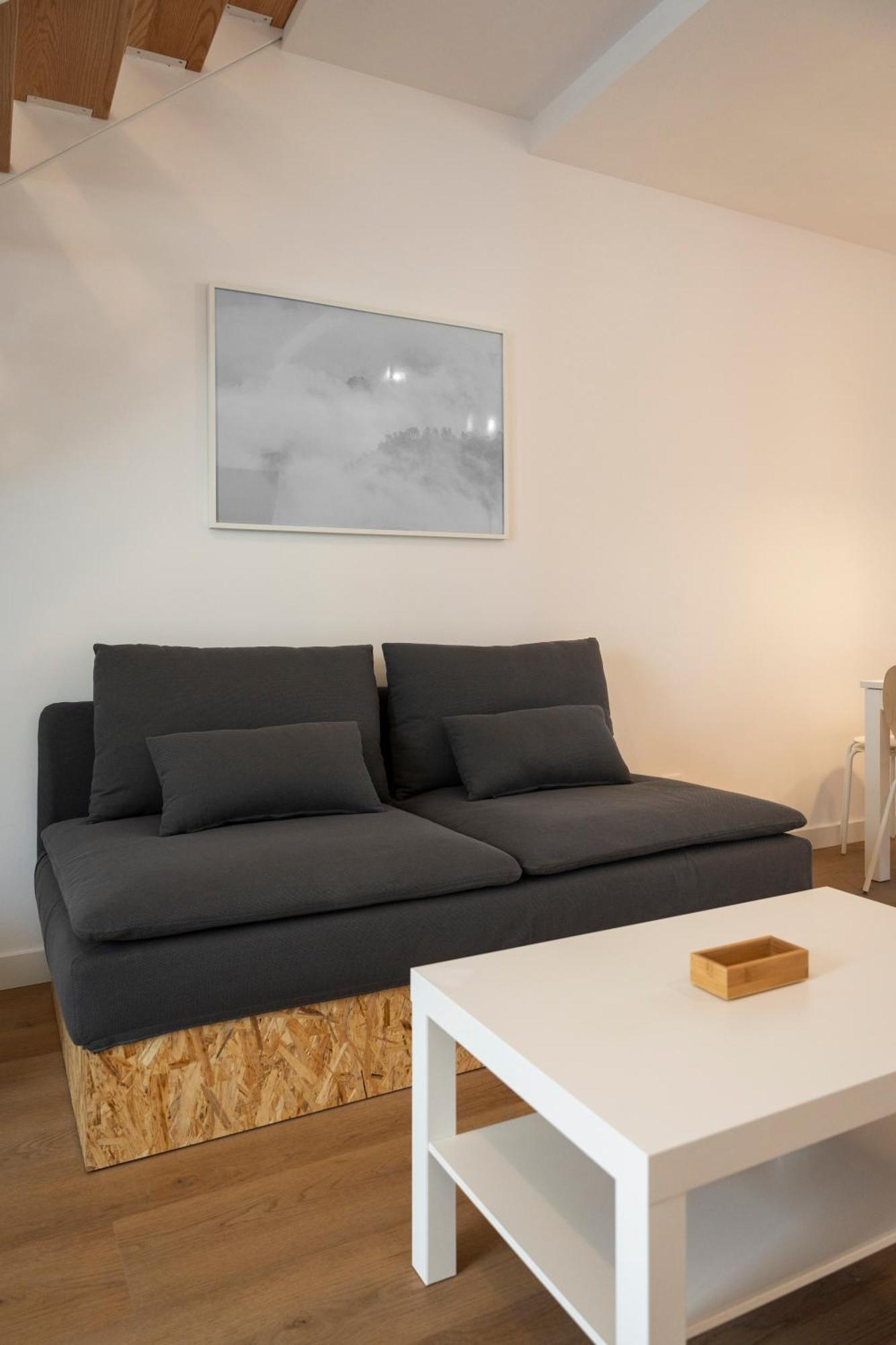 Urbanfive Apartamentos Ourense Centro Exterior photo