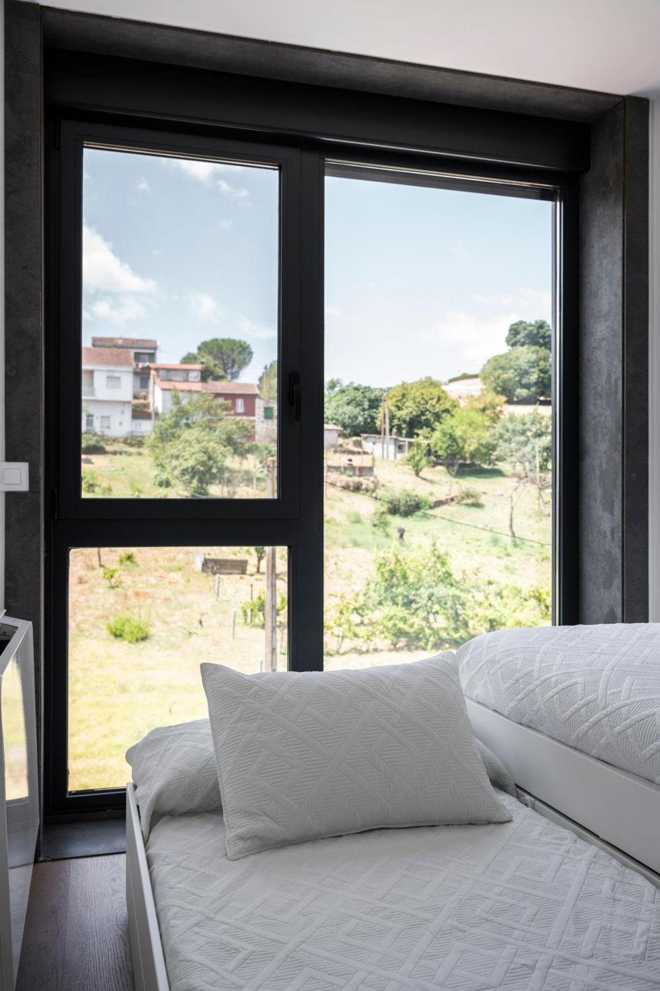 Urbanfive Apartamentos Ourense Centro Exterior photo